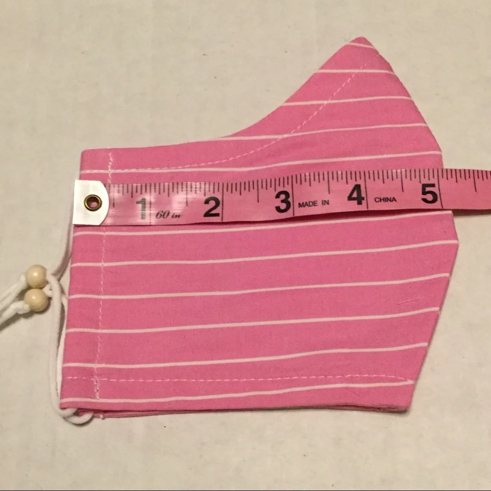 Lilly Pulitzer Cone Shape Face Mask Pink White NEW